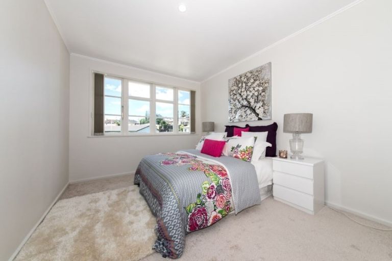 Photo of property in 46 Brains Road, Kelston, Auckland, 0602