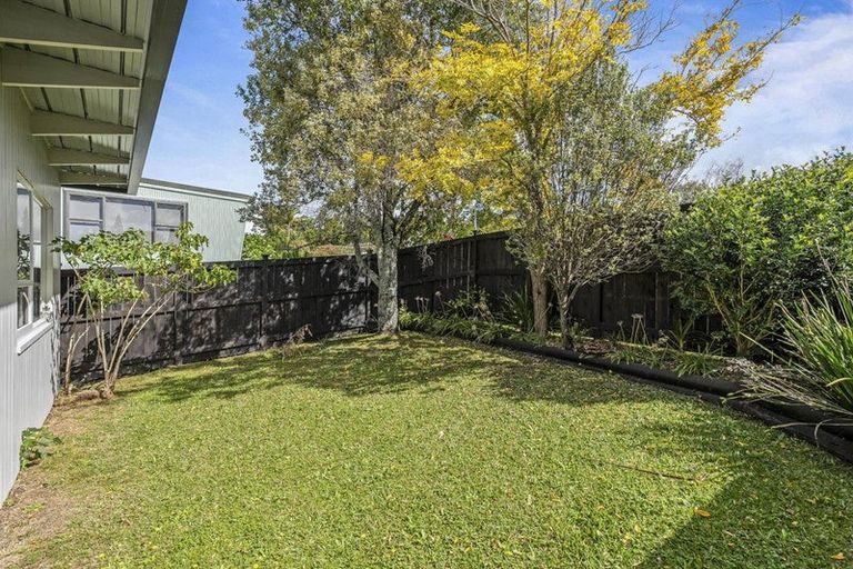 Photo of property in 12 Nicholson Place, Hillcrest, Auckland, 0627