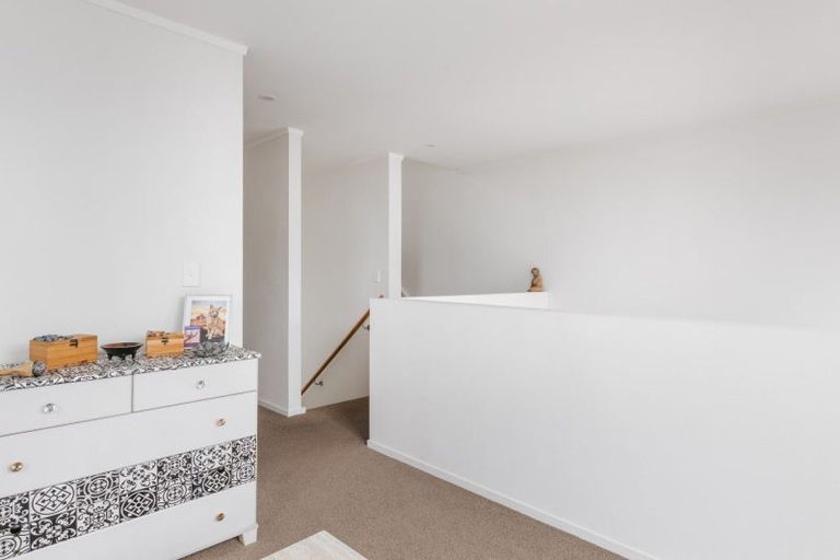 Photo of property in 31 Reynolds Place, Papamoa Beach, Papamoa, 3118