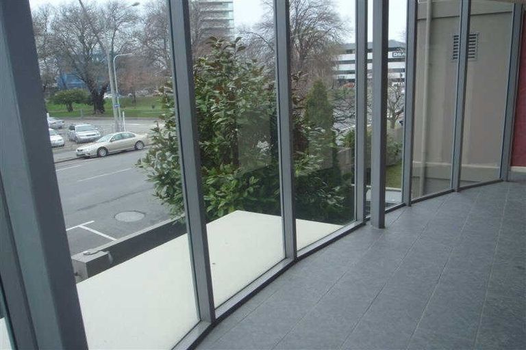 Photo of property in 8/245 Montreal Street, Christchurch Central, Christchurch, 8013