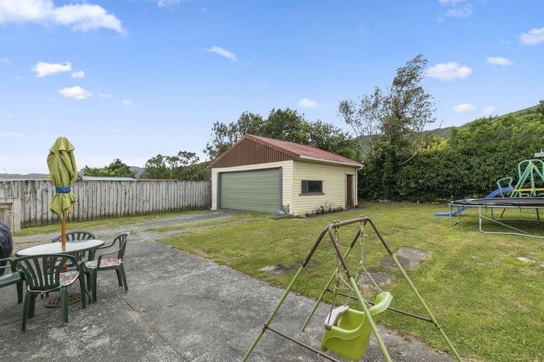 Photo of property in 52 Frederick Street, Wainuiomata, Lower Hutt, 5014