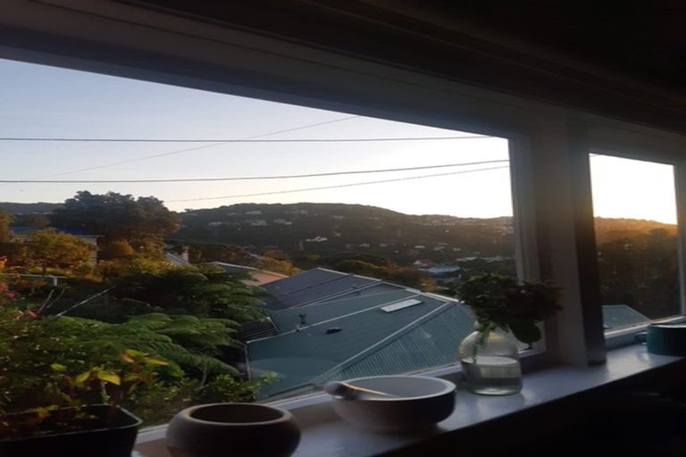 Photo of property in 4 Fitzroy Street, Wadestown, Wellington, 6012