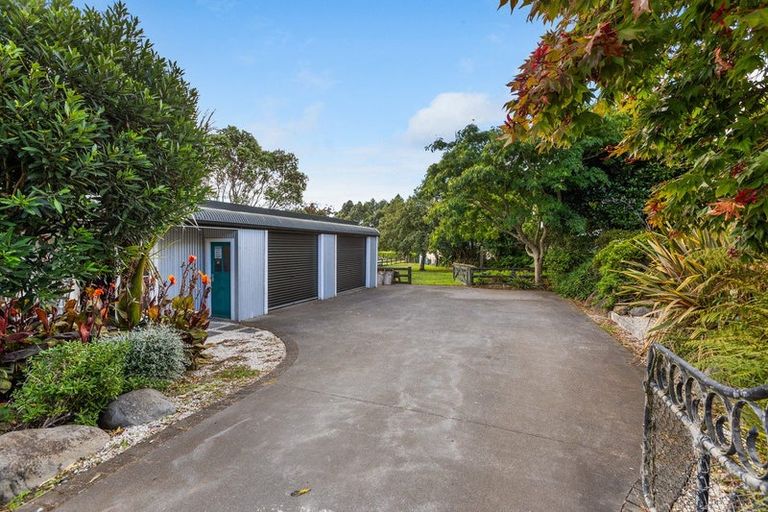 Photo of property in 22 Takiroa Street, Urenui, 4375