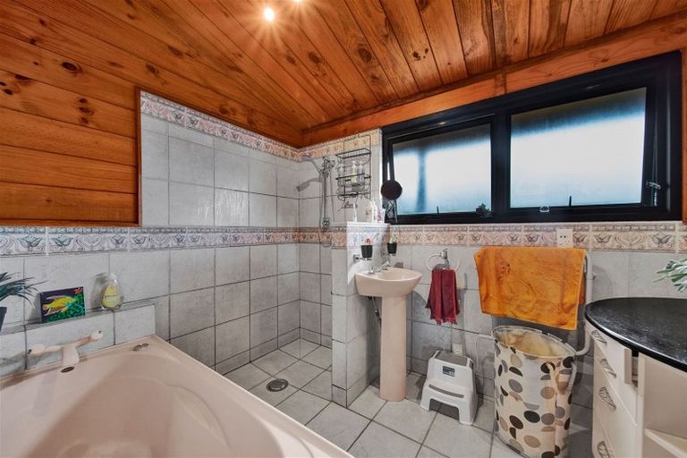 Photo of property in 32 Rimu Street, Hawera, 4610