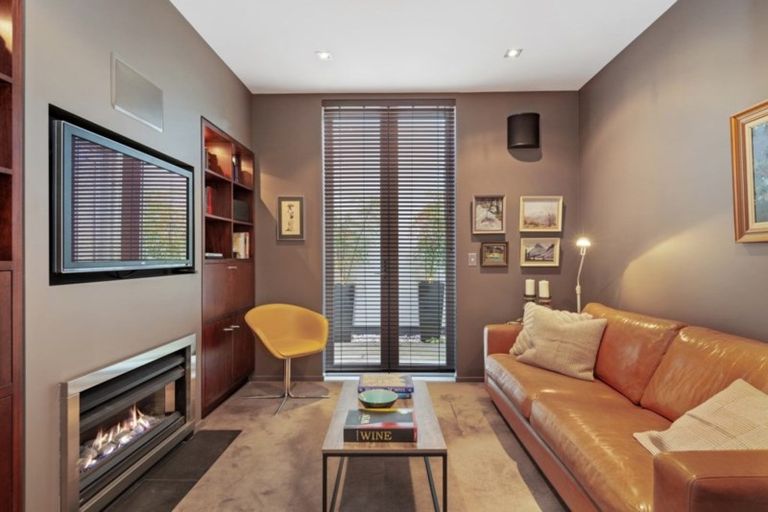 Photo of property in 26 Peacock Street, Christchurch Central, Christchurch, 8013