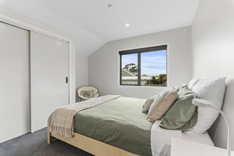 Photo of property in 120a Mangorei Road, Merrilands, New Plymouth, 4312