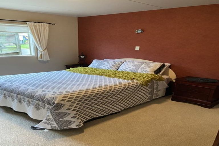 Photo of property in 288 Beach Road, Onerahi, Whangarei, 0110