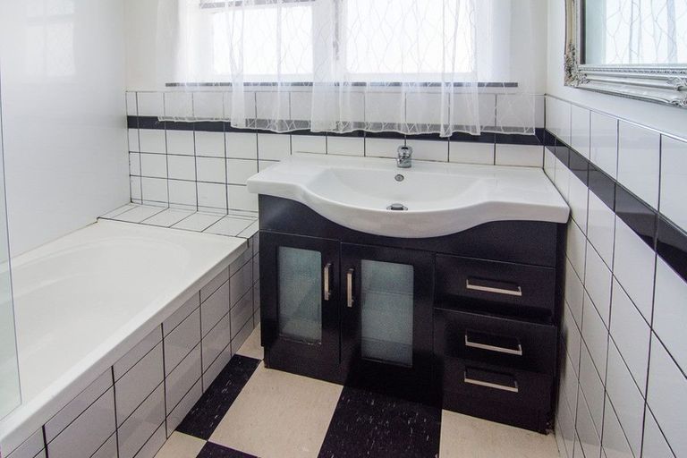 Photo of property in 157 Church Street, Masterton, 5810