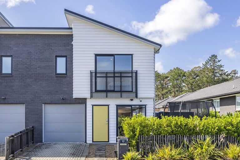 Photo of property in 97 Schoolside Road, Kumeu, 0810