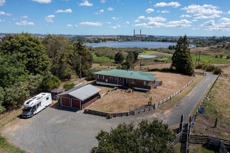 Photo of property in 222 Rayner Road, Huntly, 3700