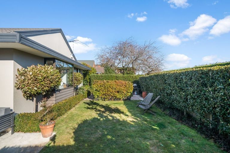 Photo of property in 83 Hawthornden Road, Avonhead, Christchurch, 8042