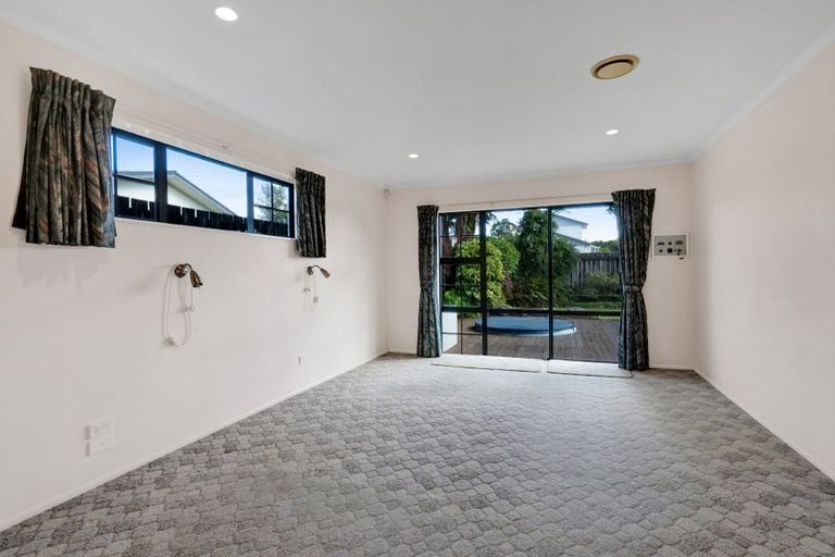 Photo of property in 37 Pembroke Road East, Stratford, 4332