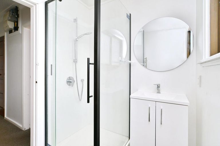 Photo of property in 6 Finlay Place, Woolston, Christchurch, 8023