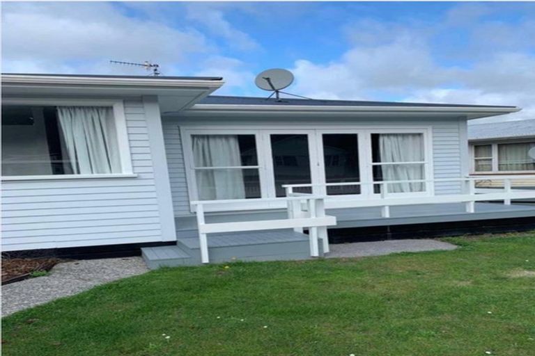Photo of property in 20 Hamstead Street, Wainuiomata, Lower Hutt, 5014