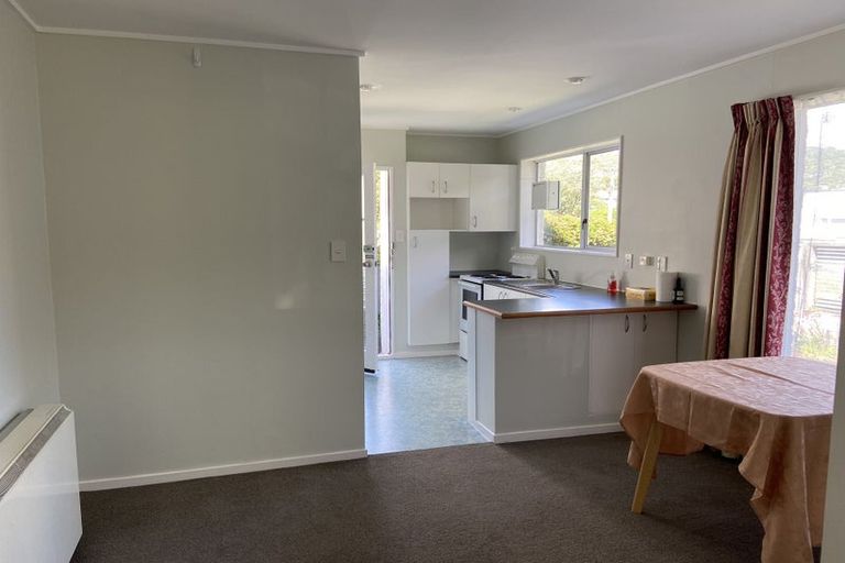 Photo of property in 36a Chamberlain Road, Karori, Wellington, 6012