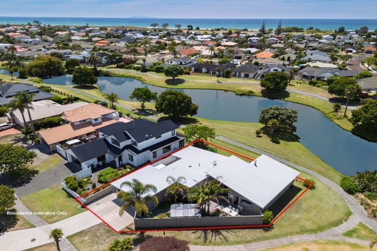 Photo of property in 22 Montego Drive, Papamoa Beach, Papamoa, 3118