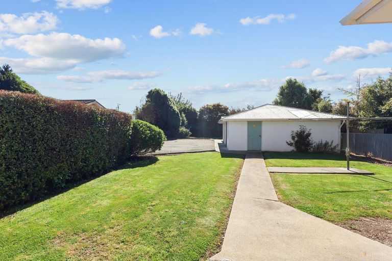 Photo of property in 2 Grace Street, Waimate, 7924