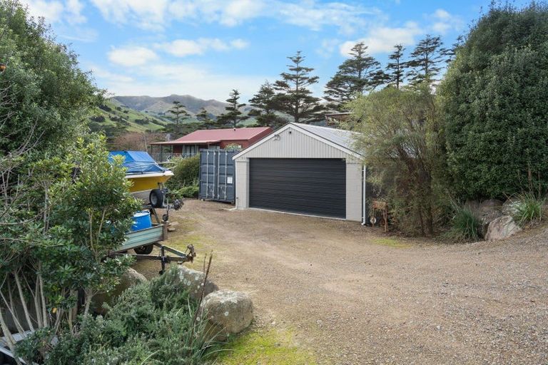 Photo of property in 11 Haywards Lane, Duvauchelle, 7581