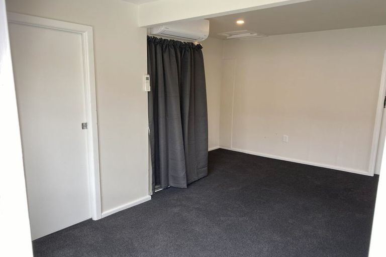 Photo of property in 1/163 Edgeware Road, Edgeware, Christchurch, 8013