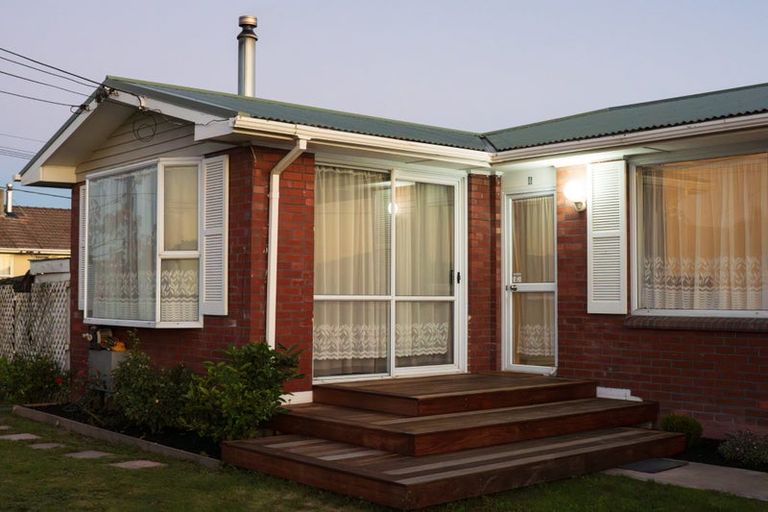 Photo of property in 8 Soberton Street, Aranui, Christchurch, 8061