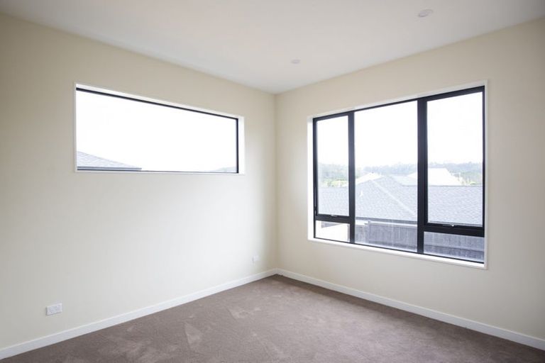 Photo of property in 13 Katote Avenue, Swanson, Auckland, 0614