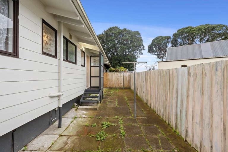 Photo of property in 2/56 Henwood Road, Mangere East, Auckland, 2024
