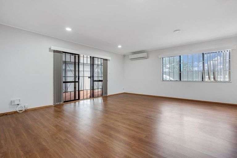 Photo of property in 1/26 Gray Avenue, Mangere East, Auckland, 2024