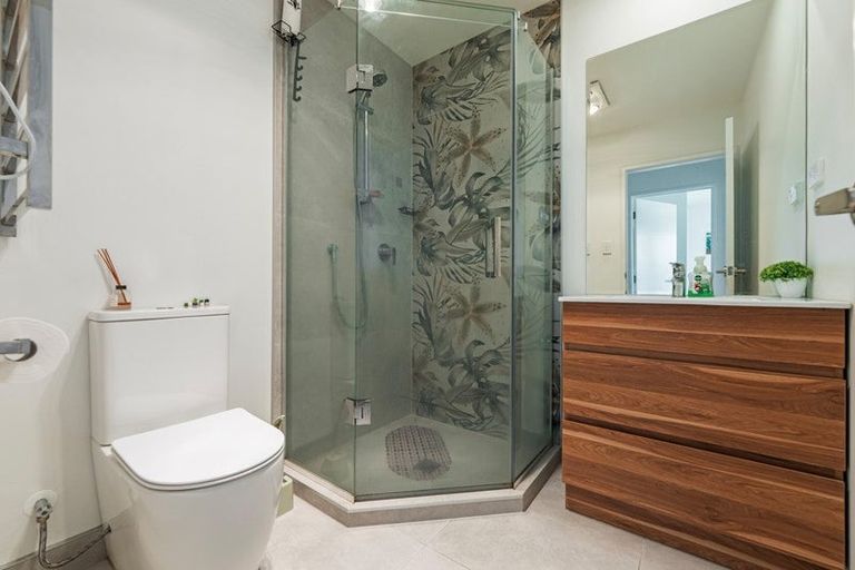Photo of property in 9c Matuhi Rise, Henderson, Auckland, 0612