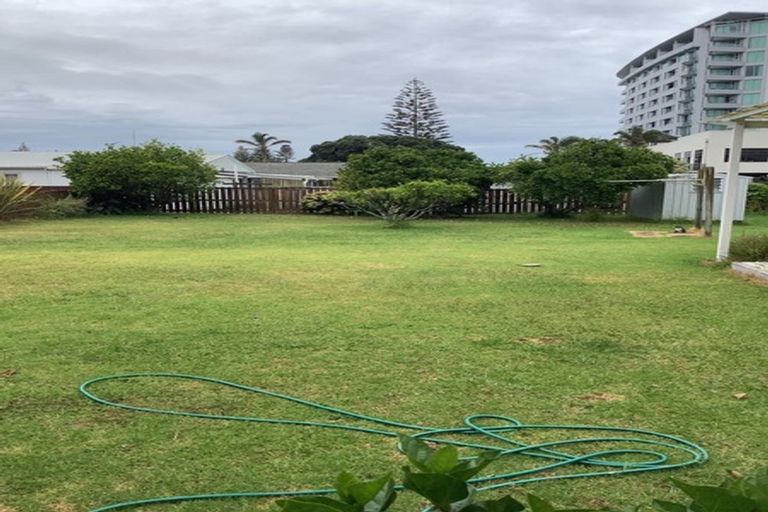 Photo of property in 91 Centreway Road, Orewa, 0931