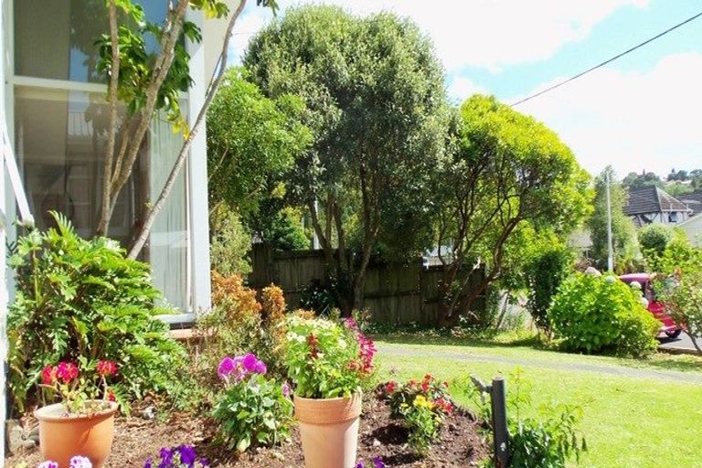 Photo of property in 30 Forest Glen, Orewa, 0931