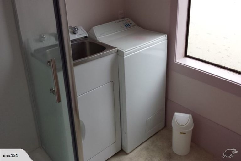 Photo of property in 165a Peverel Street, Riccarton, Christchurch, 8041