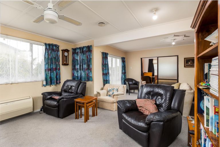 Photo of property in 36 Opie Street, Waimate, 7924
