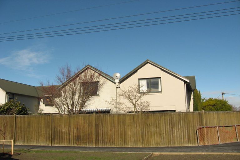 Photo of property in 2/54 Derby Street, St Albans, Christchurch, 8014