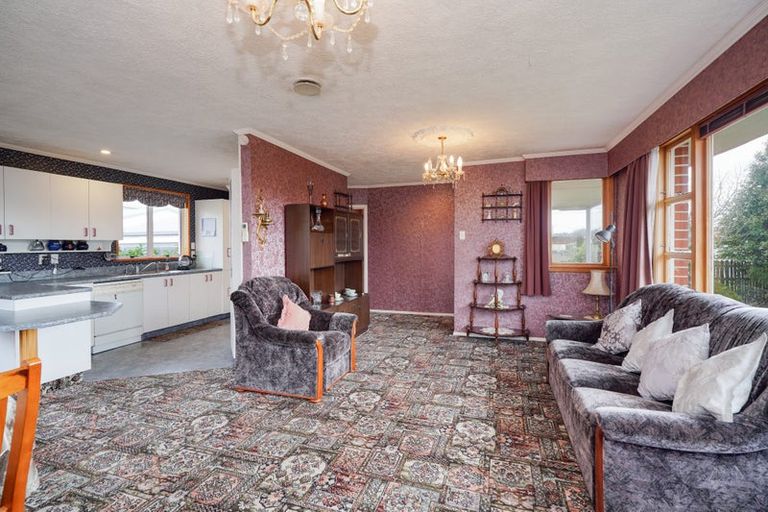 Photo of property in 51 Albert Street, Winton, 9720