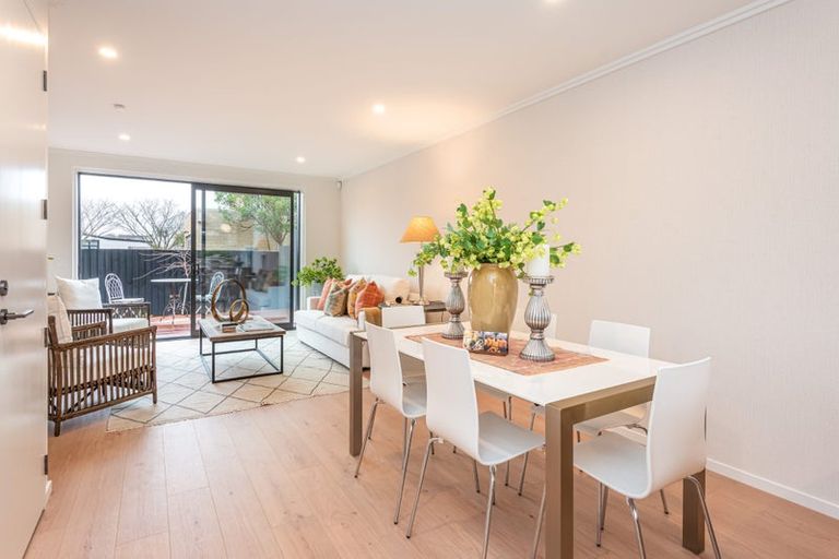 Photo of property in 200c Springfield Road, St Albans, Christchurch, 8014