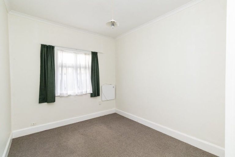 Photo of property in 1/364 The Parade, Island Bay, Wellington, 6023