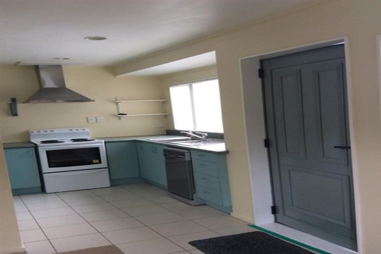 Photo of property in 19/43 Fruitvale Road, New Lynn, Auckland, 0600