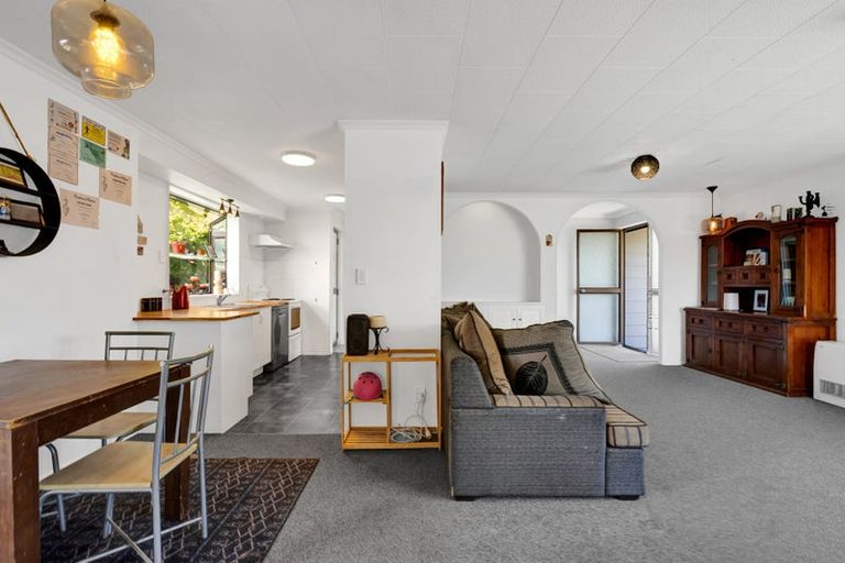 Photo of property in 10 Tawari Street, Inglewood, 4330