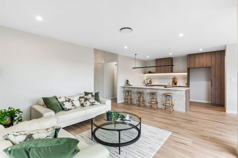 Photo of property in 4 Nau Mai Road, Clevedon, 2582