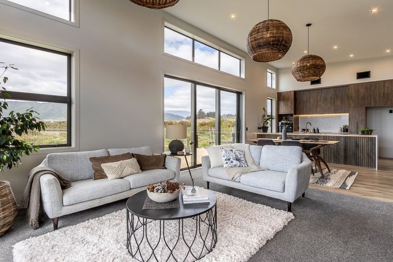 Photo of property in 8 Mirek Street, Waikanae, 5036