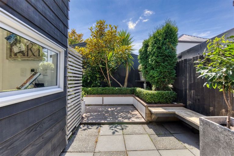 Photo of property in 71 Clare Road, St Albans, Christchurch, 8014