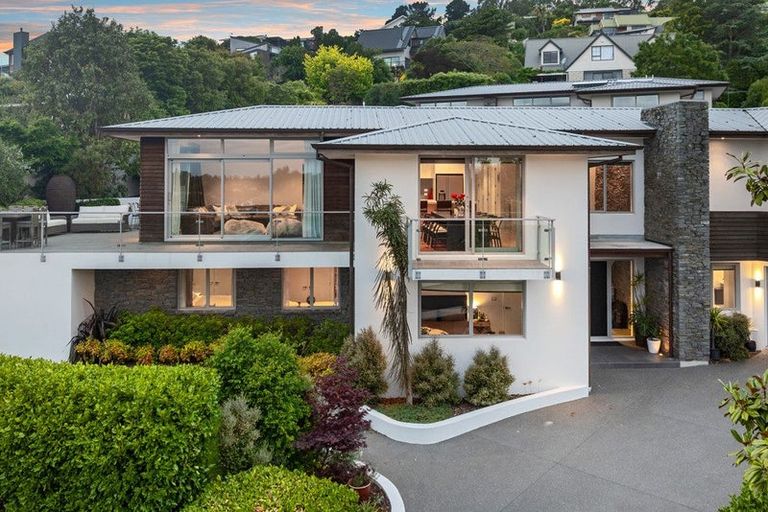 Photo of property in 118a Centaurus Road, Huntsbury, Christchurch, 8022