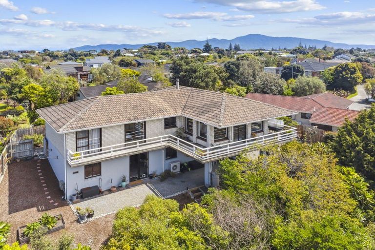 Photo of property in 4a Malfroy Lane, Raumati Beach, Paraparaumu, 5032