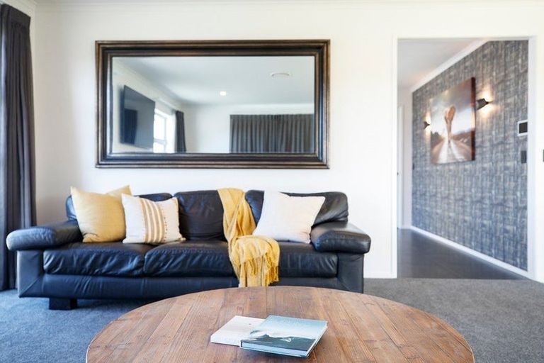 Photo of property in 34 Taurangawaka Road, One Tree Point, 0118