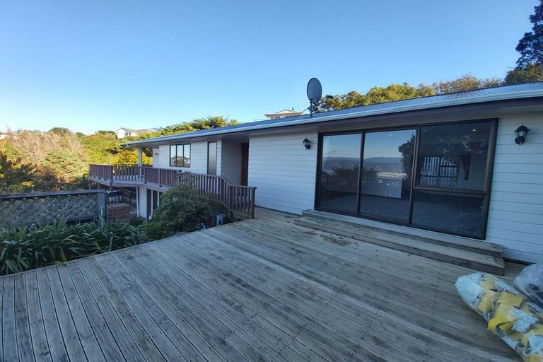 Photo of property in 60 Acacia Avenue, Maungaraki, Lower Hutt, 5010