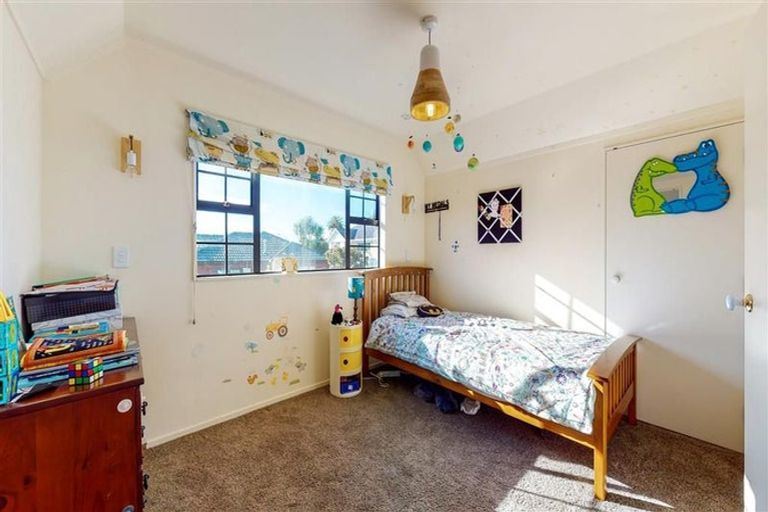 Photo of property in 20 Stamford Grove, Avalon, Lower Hutt, 5011