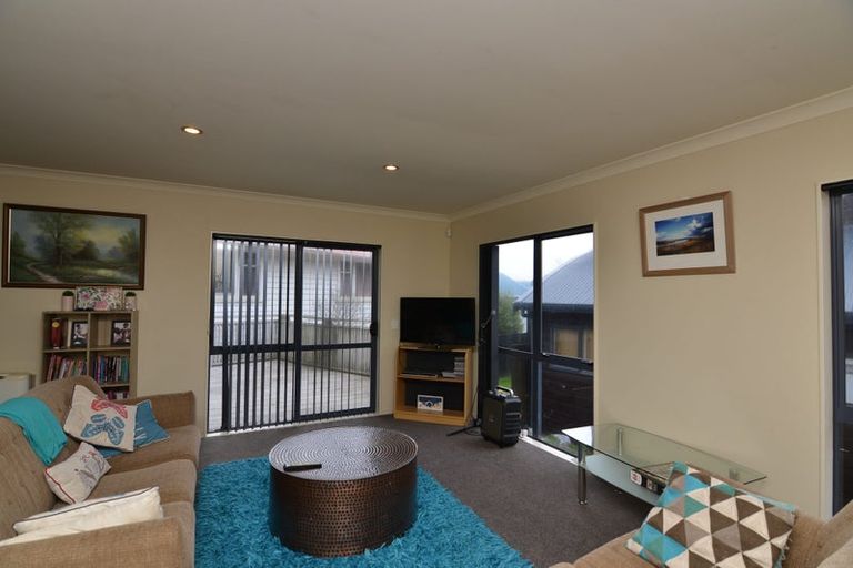 Photo of property in 39b Helston Road, Johnsonville, Wellington, 6037