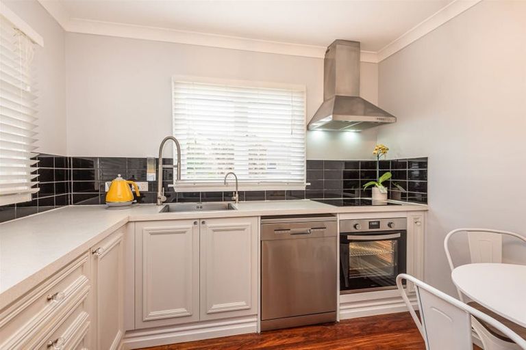 Photo of property in 50 Croziers Road, St Albans, Christchurch, 8052