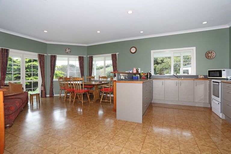 Photo of property in 67 Sandon Road, Feilding, 4702