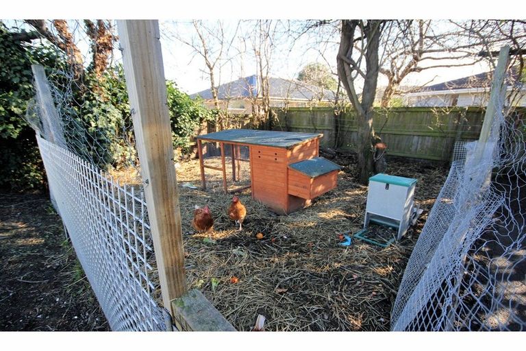 Photo of property in 111 Mackworth Street, Woolston, Christchurch, 8062